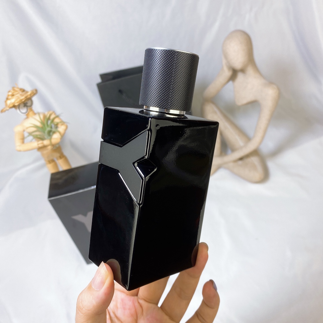 Saint Laurent perfume